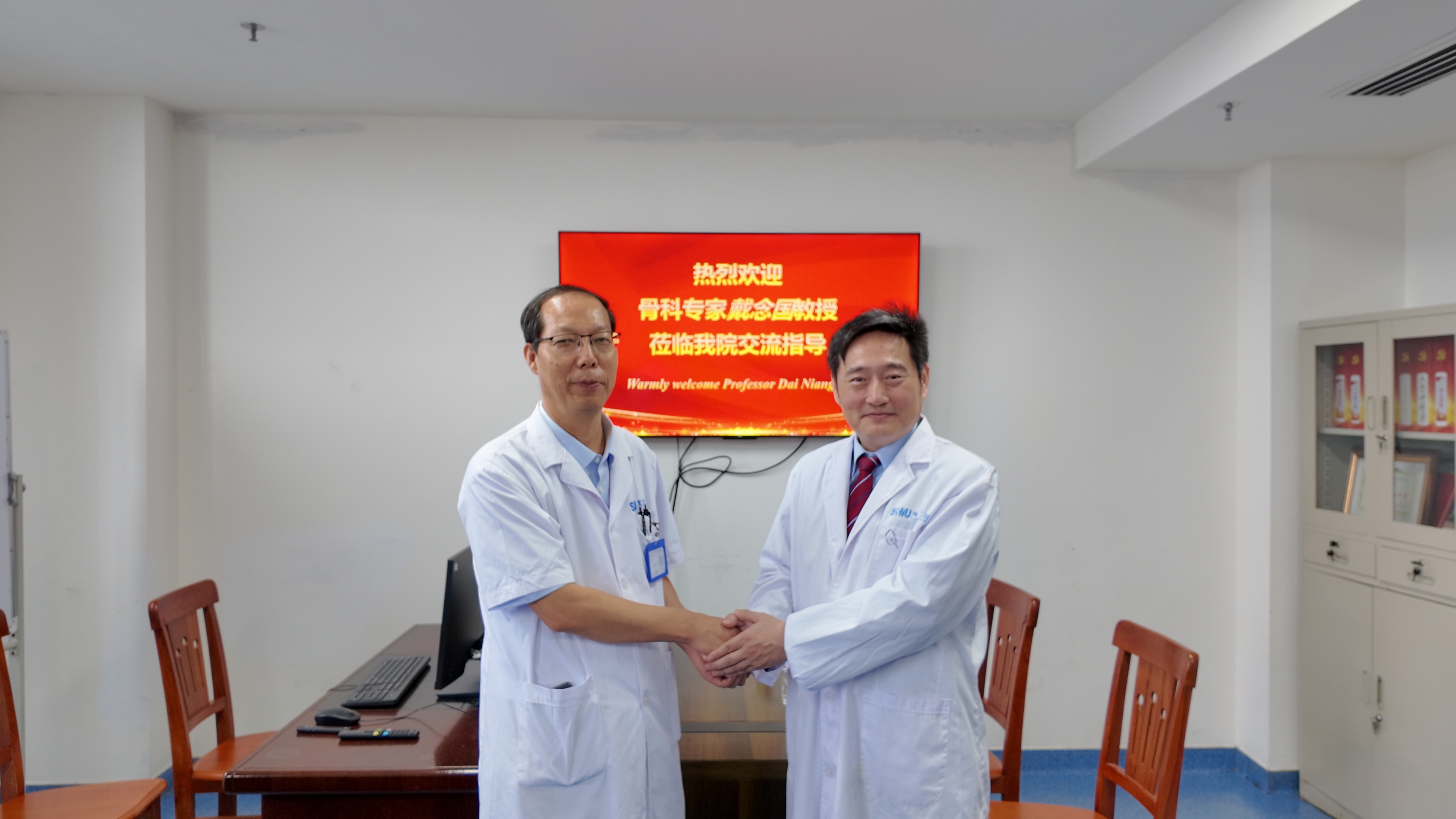 611f1ff2ab4a8116a57353d400f3f228.jpg 611f1ff2ab4a8116a57353d400f3f228.jpg